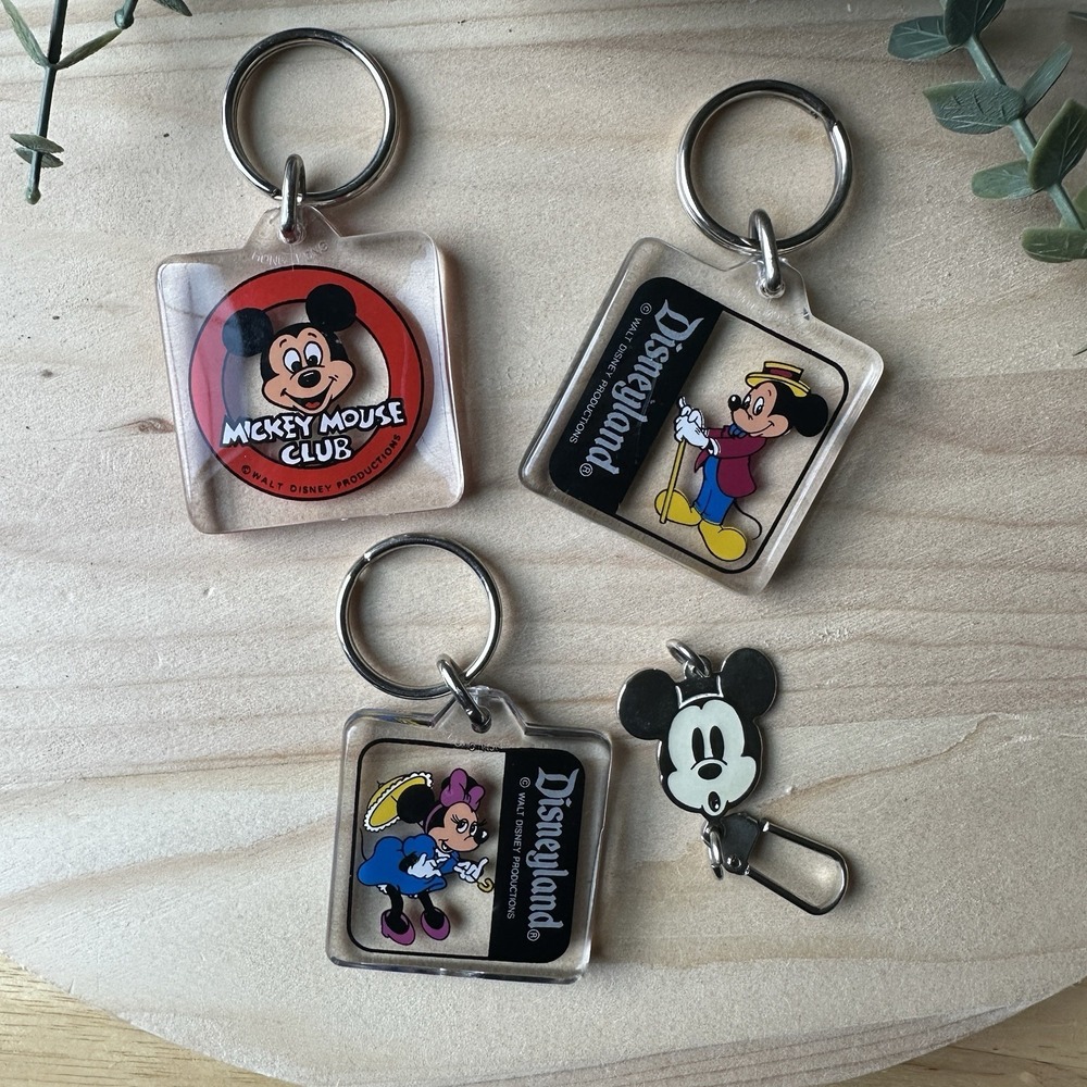 VTG 1990s Disneyland Mickey‎ Minnie Keychains Charms 2-2.75 Inch 4 Item Lot EUC